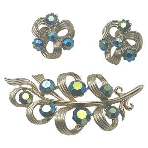 Lisner Vintage Jewelry Earring Brooch Set Blue AB Rhinestone Screw Back P13